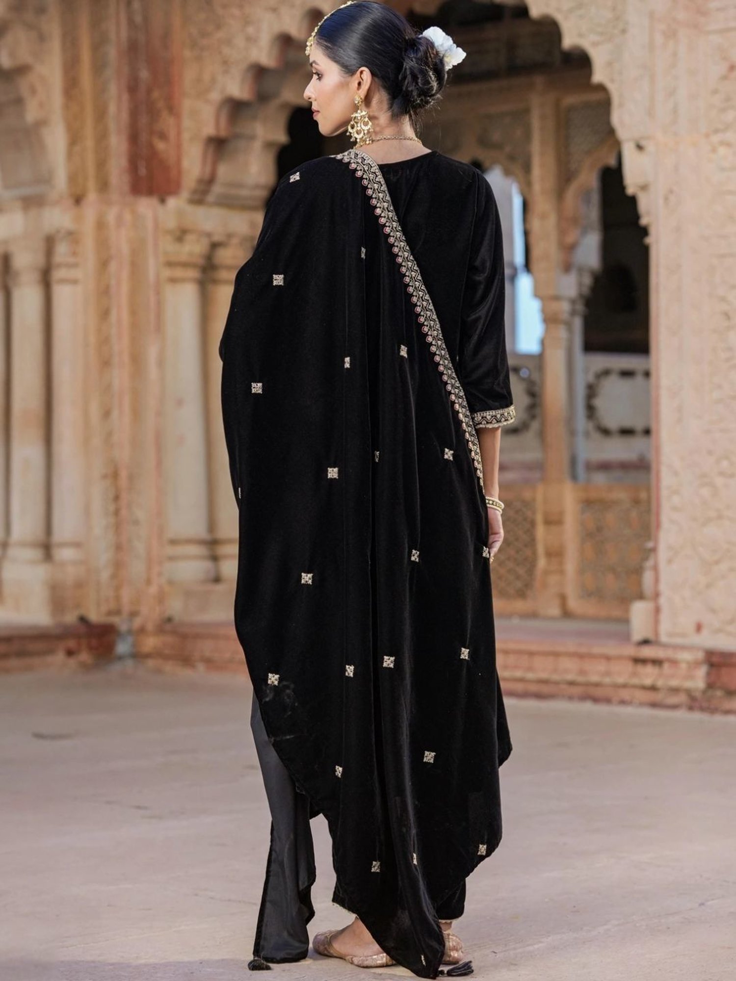 Scakhi Black Velvet Zari Embroidered Suit Set Kurta With Pant And Dupatta