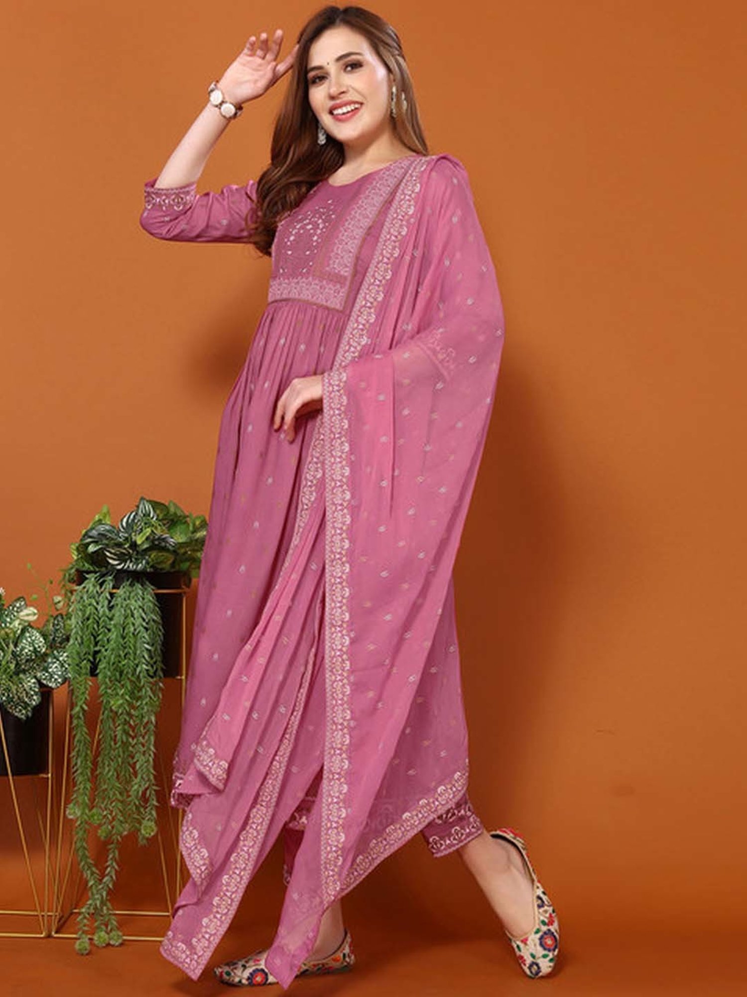 Skylee Pink Printed Kurta Pant Set With Dupatta