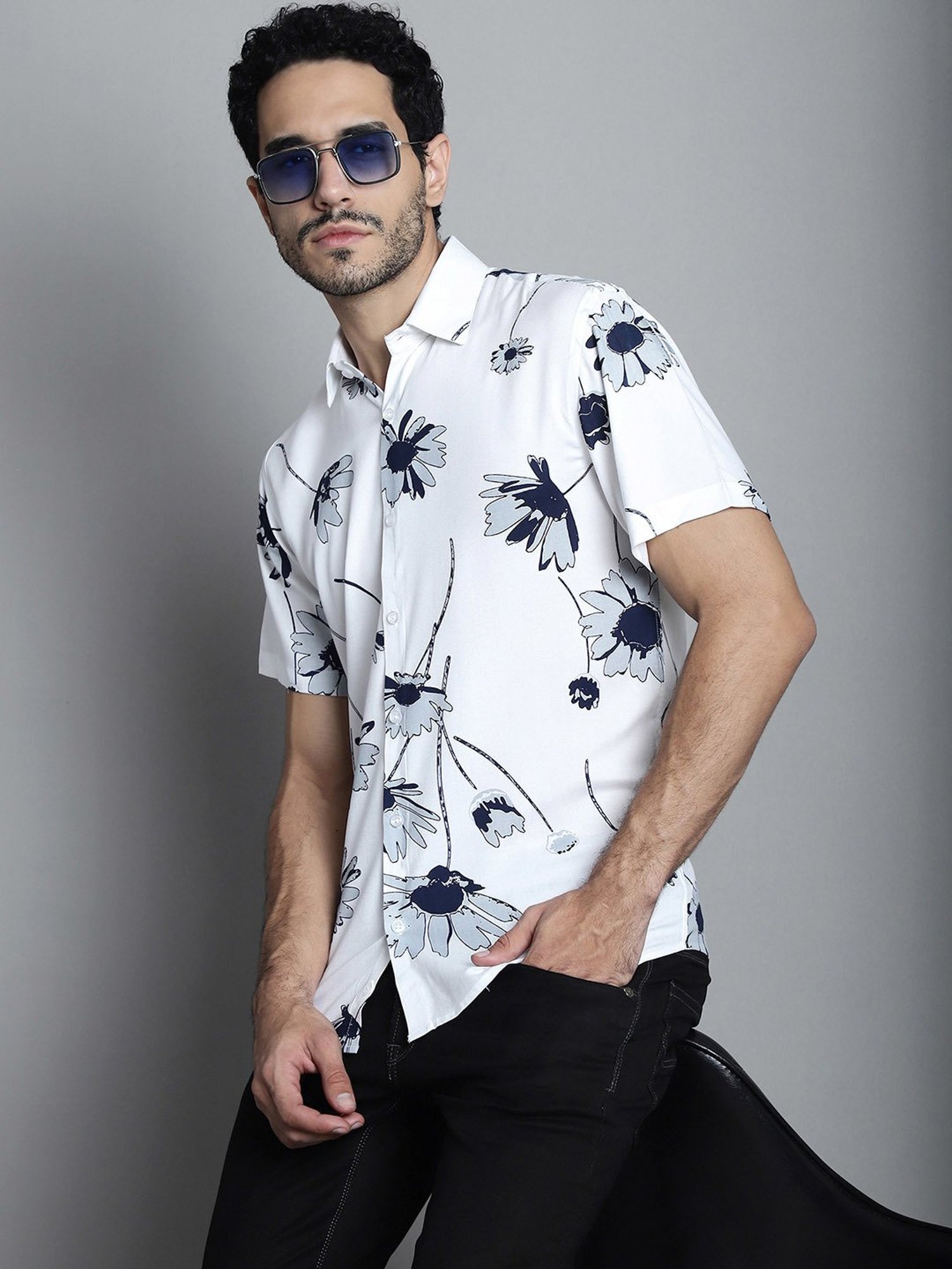 Jainish White Regular Fit Floral Print Shirt