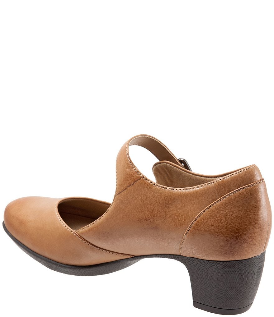 SoftWalk Irish II Mary Jane Block Heel Pumps