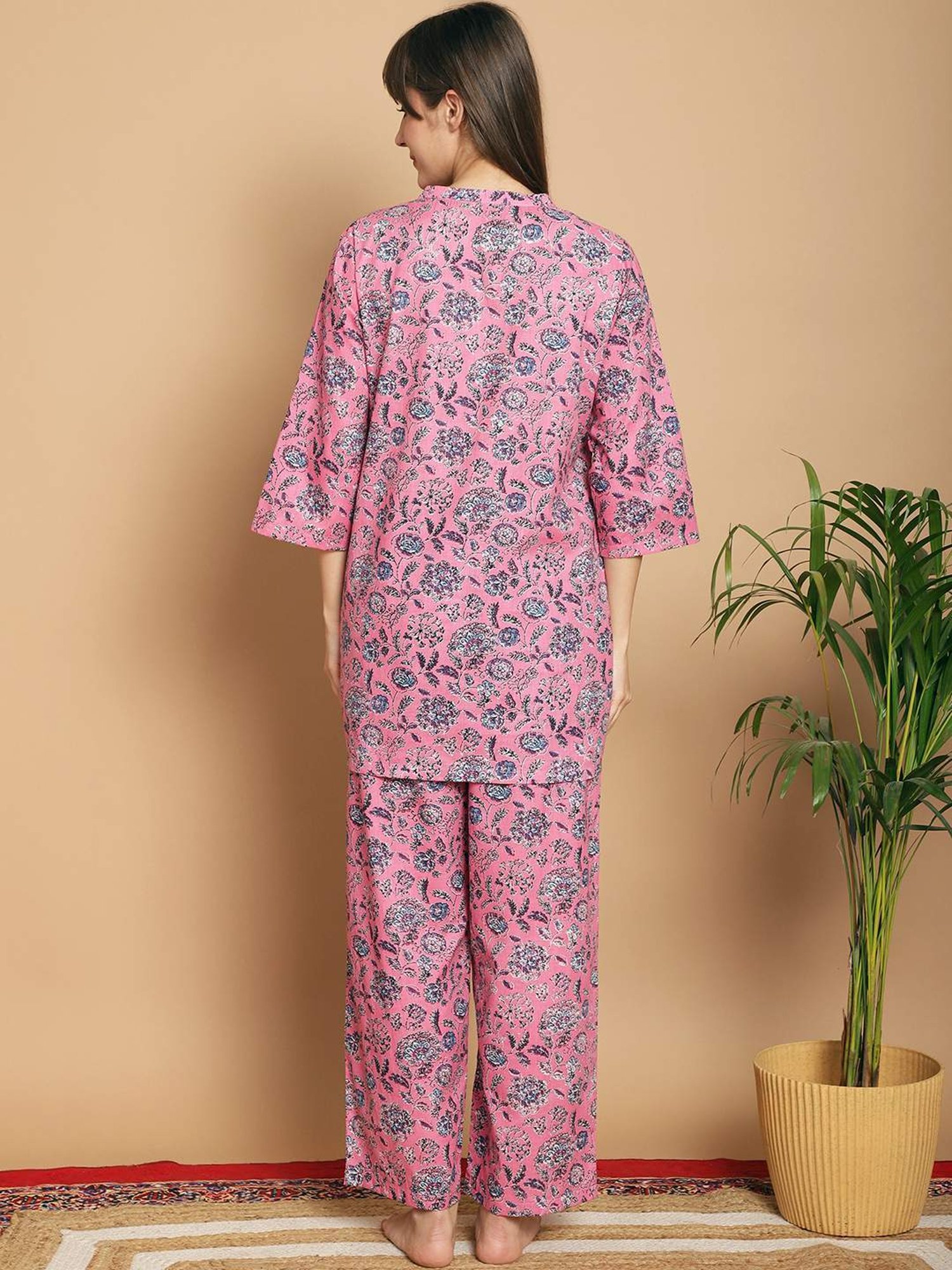 Kanvin Pink Cotton Printed Tunic Pyjamas Set