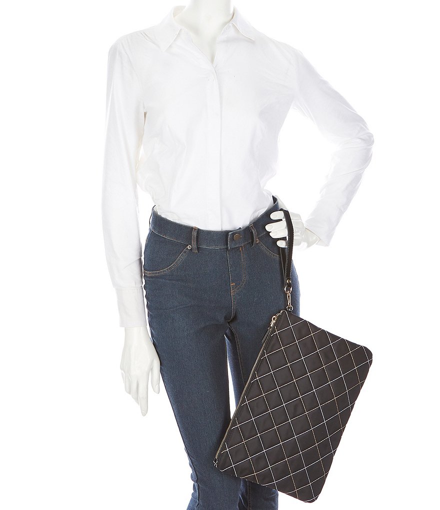 HOBO Link Leather Zip Wristlet