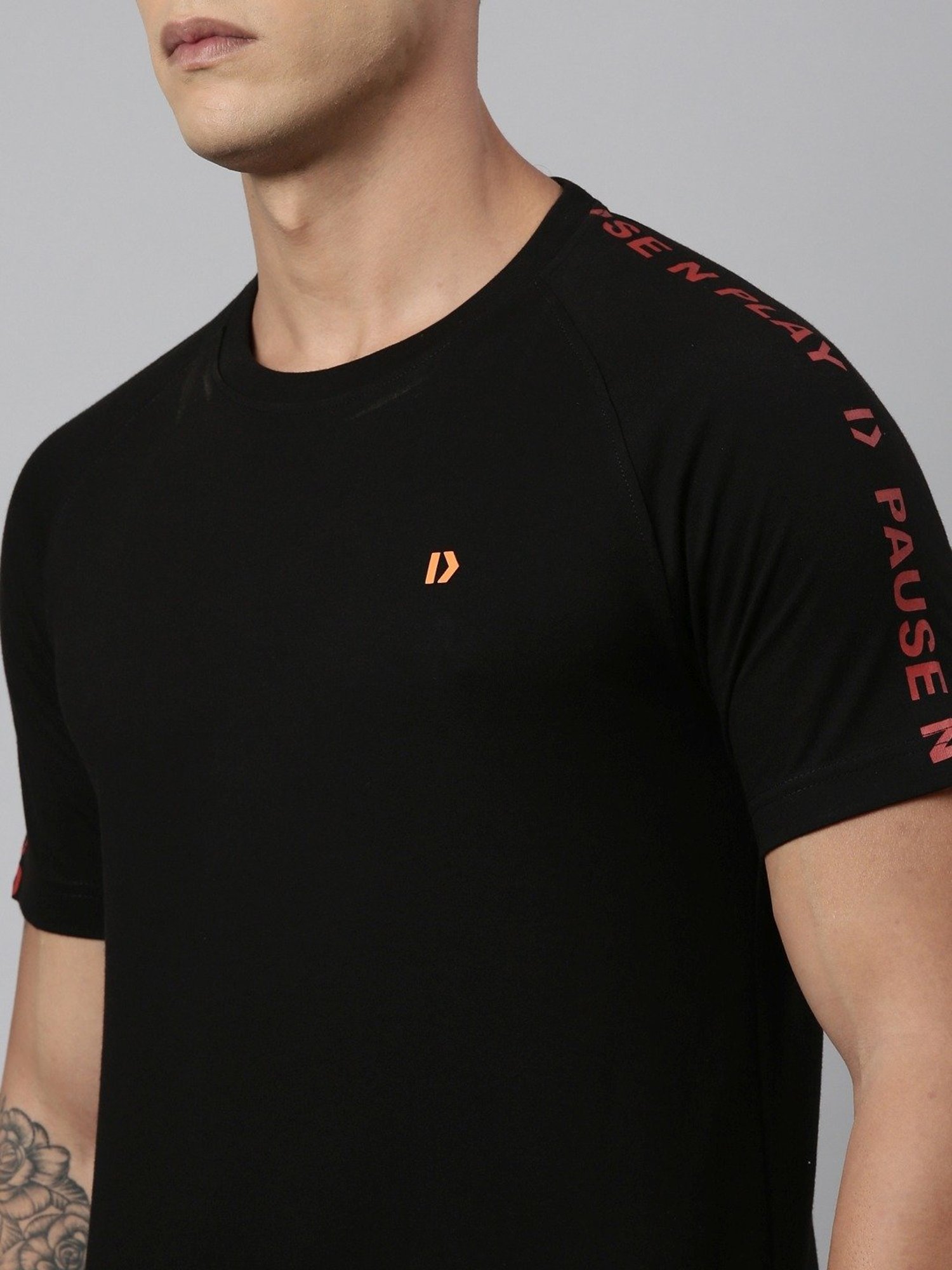 Dixcy Scott Maximus Black Cotton Regular Fit T-Shirt