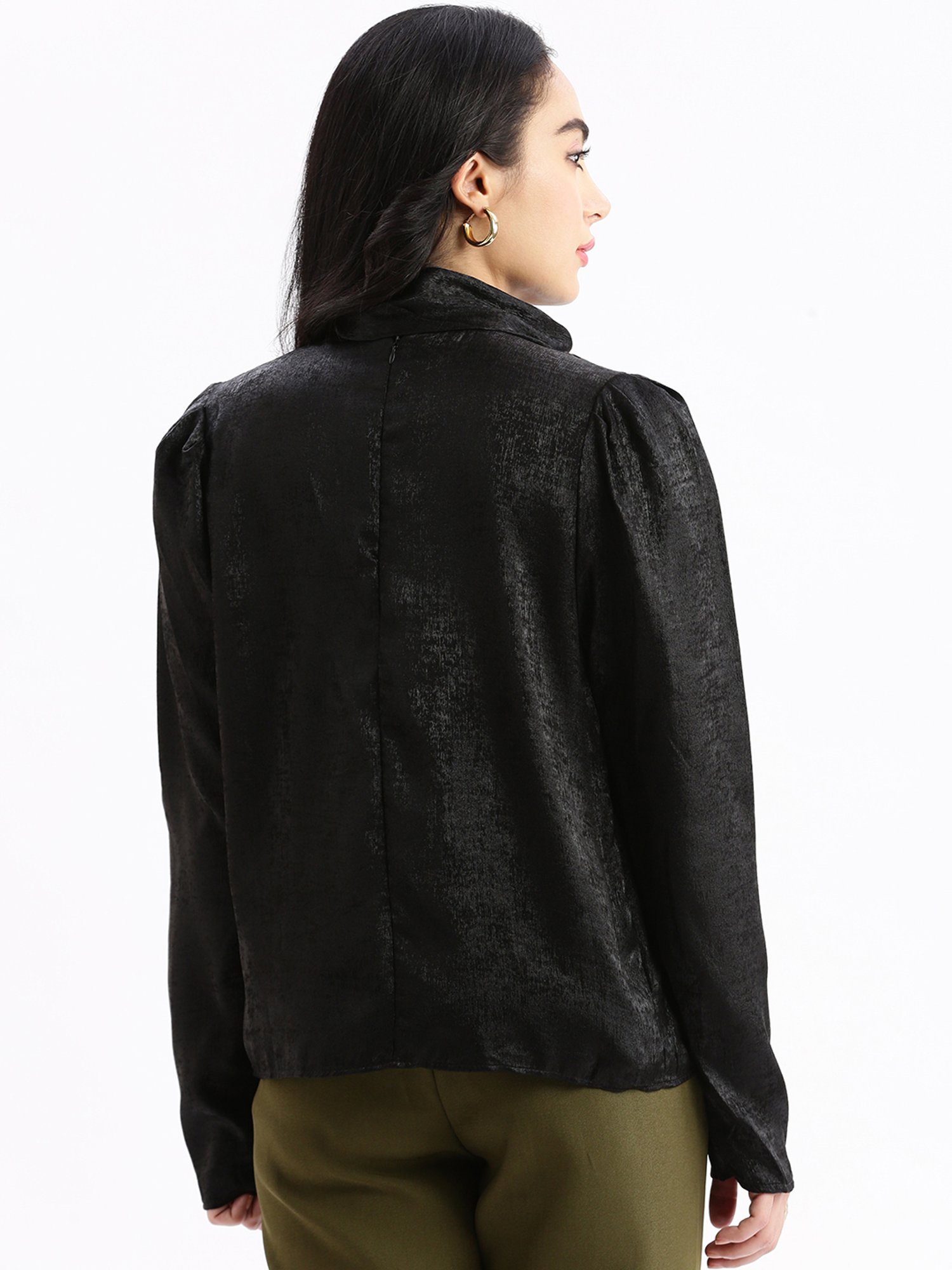 SHOWOFF Black Regular Fit Top