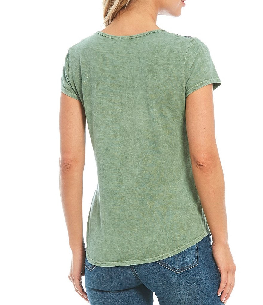 Reba Angelica Embroidered Cross V-Neck Short Sleeve Tee