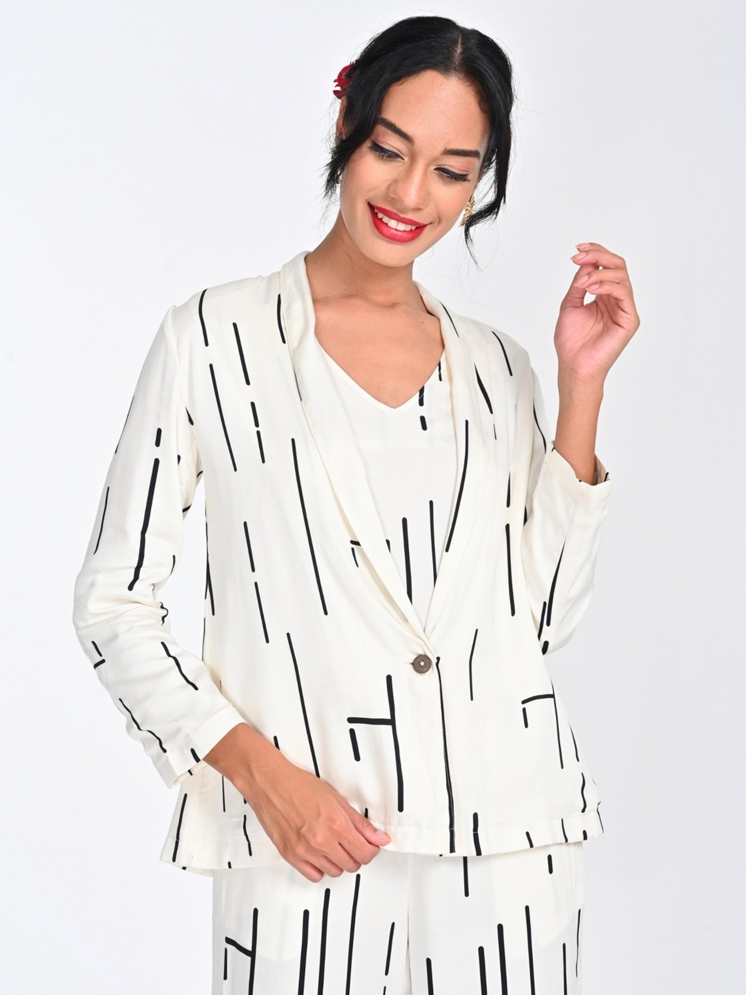 Saltpetre Women Modal Cedar Print Cream Shawl Collar Blazer