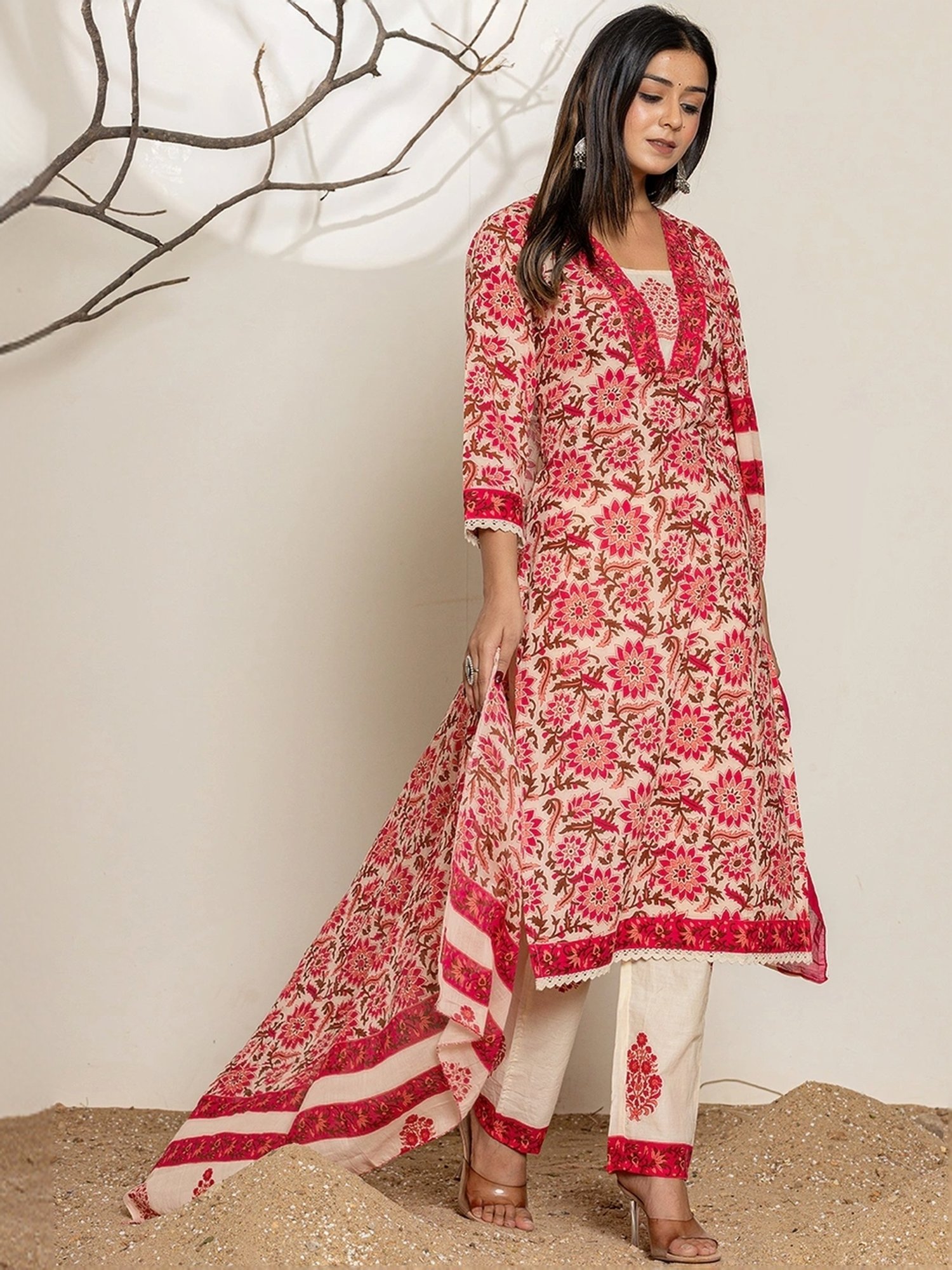 Yufta Pink & Cream Cotton Printed Kurta Pant Set With Dupatta