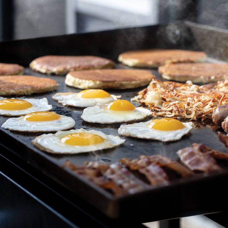 Char-Griller E8936 Flat Iron 4 Burner Griddle