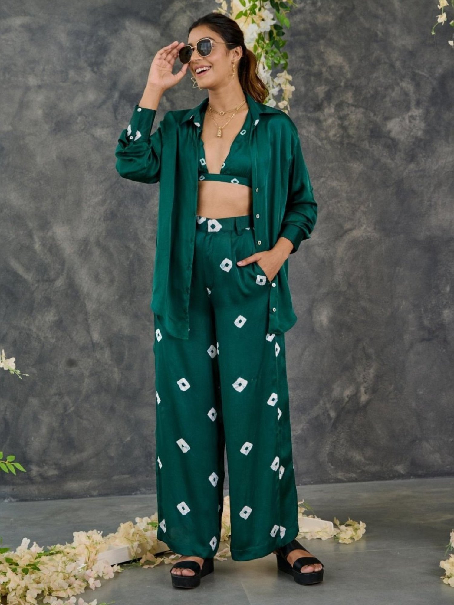 Gulaal Green Bandhani Modal Satin Shirt with Pant