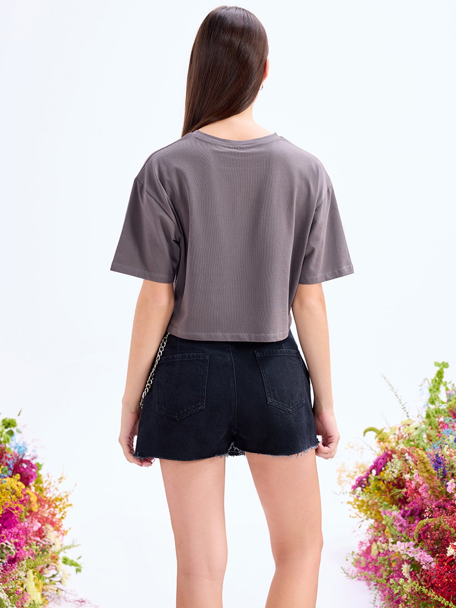 Cover Story Grey Cotton Printed Crop T-Shirt