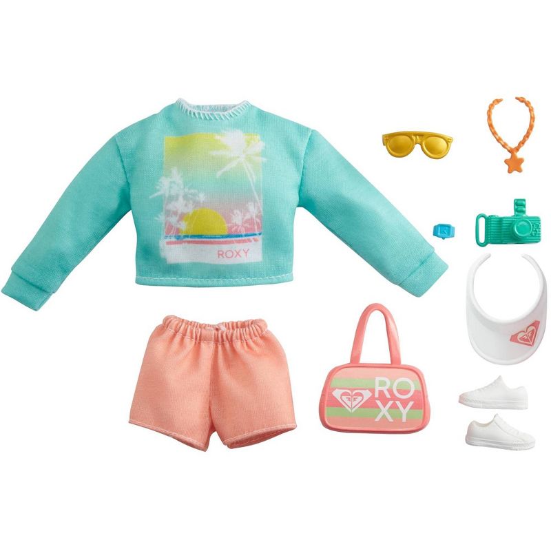 Barbie Storytelling Fashion Pack - Roxy: Sweatshirt with Roxy Graphic, Orange Shorts