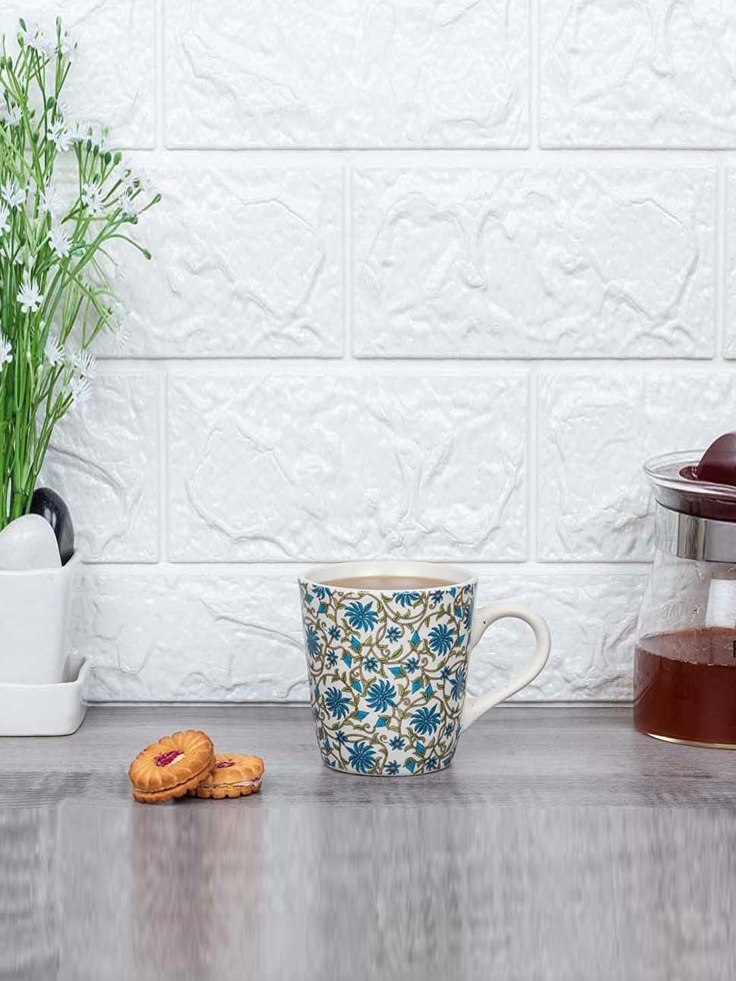 Femora 'Jaal' White & Blue Ceramic Coffee Mug (0.32 L) - Set of 4