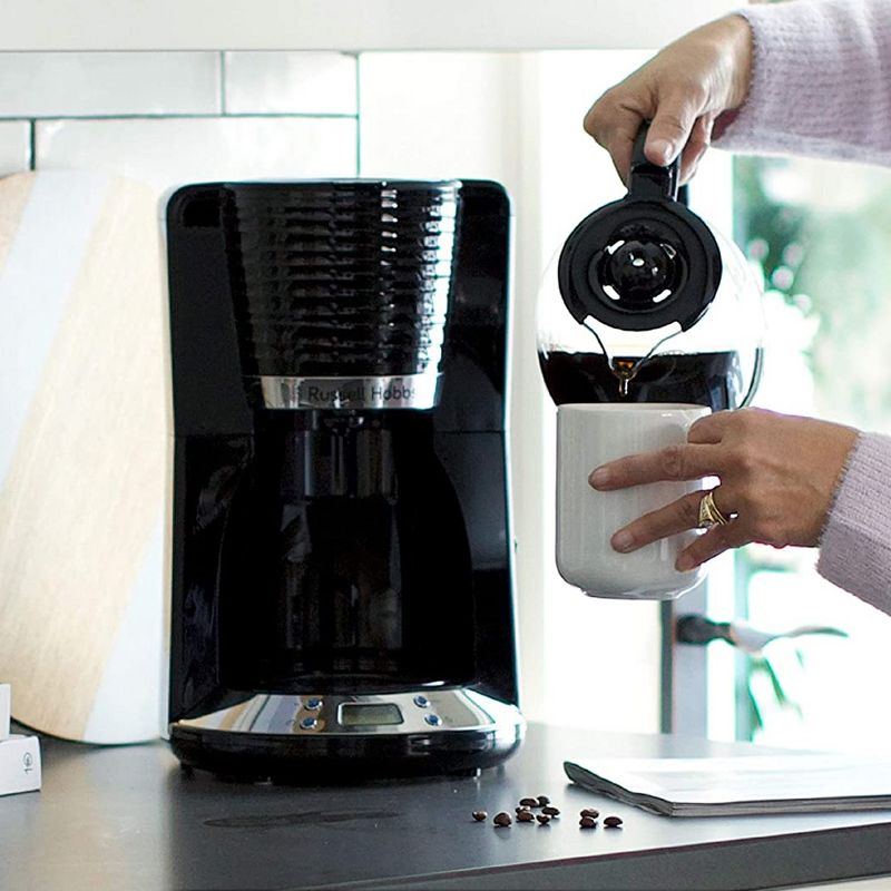 Russell Hobbs Retro Style 8 Cup Coffee Maker in Black