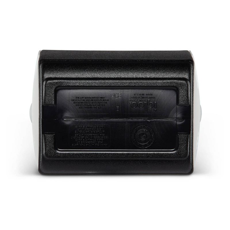 Igloo Playmate Pal Disney Cars Lightning McQueen7qt Portable Cooler