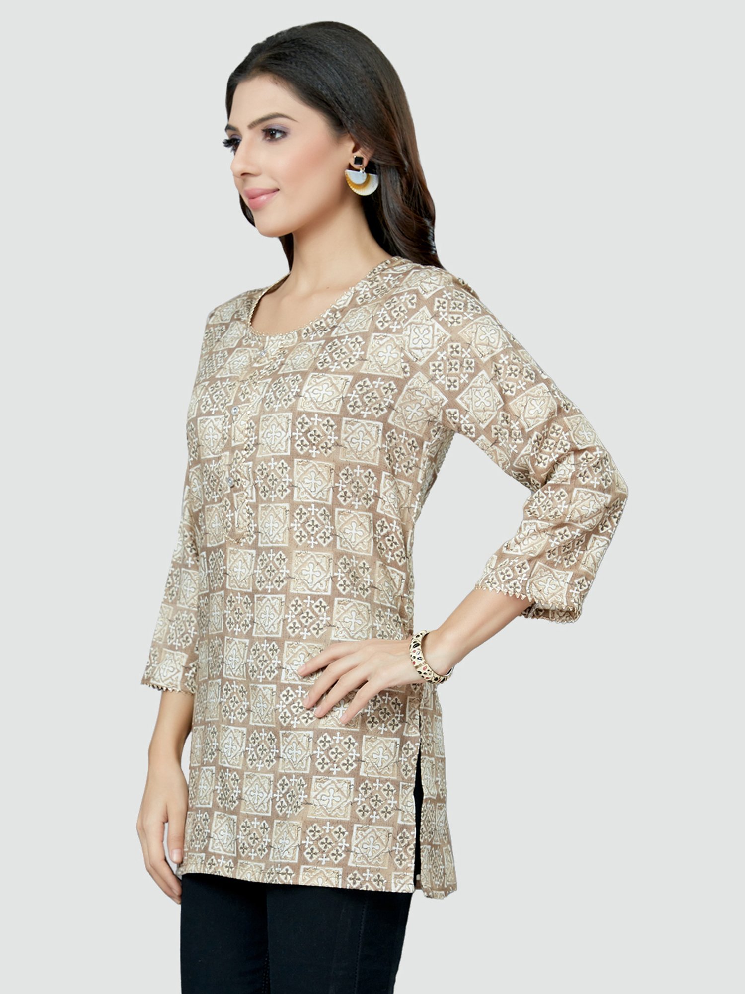 Saree Swarg Beige Printed Tunic