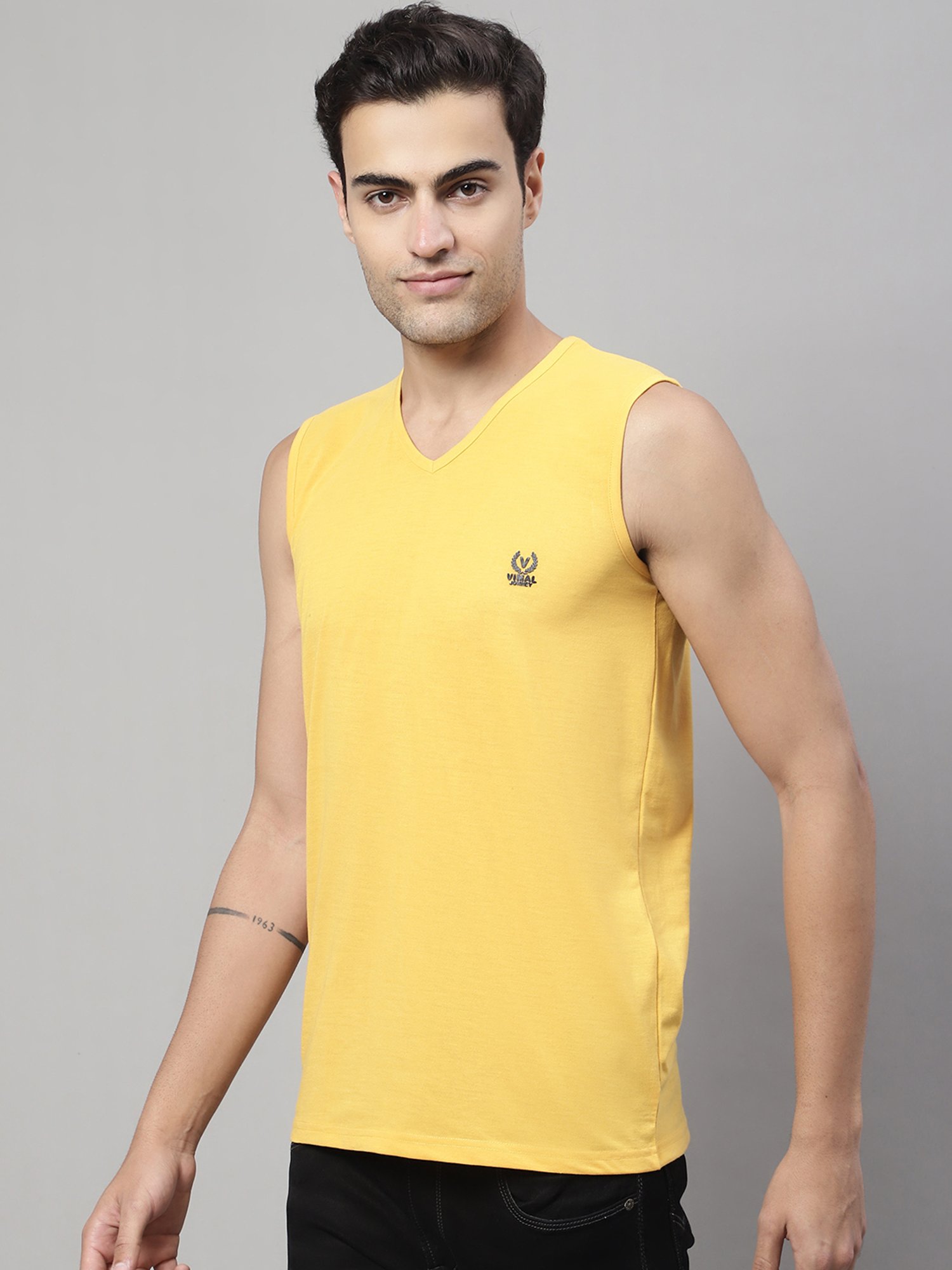 Vimal Jonney Multicolor Regular Fit Sleeveless Lounge T-Shirt - Pack of 3