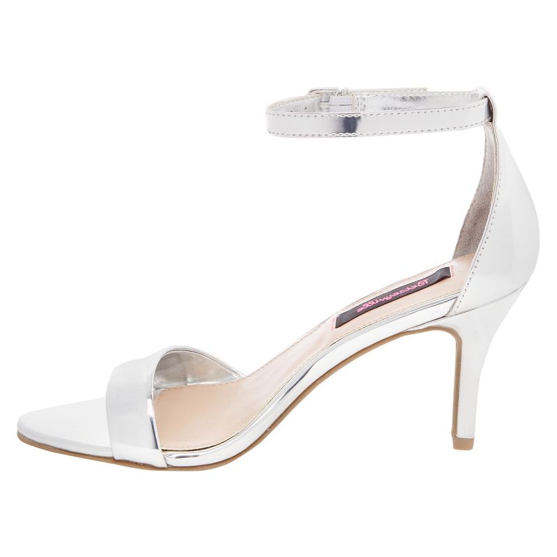 Women's Betseyville Raz Metallic City Sandals - Silver 6