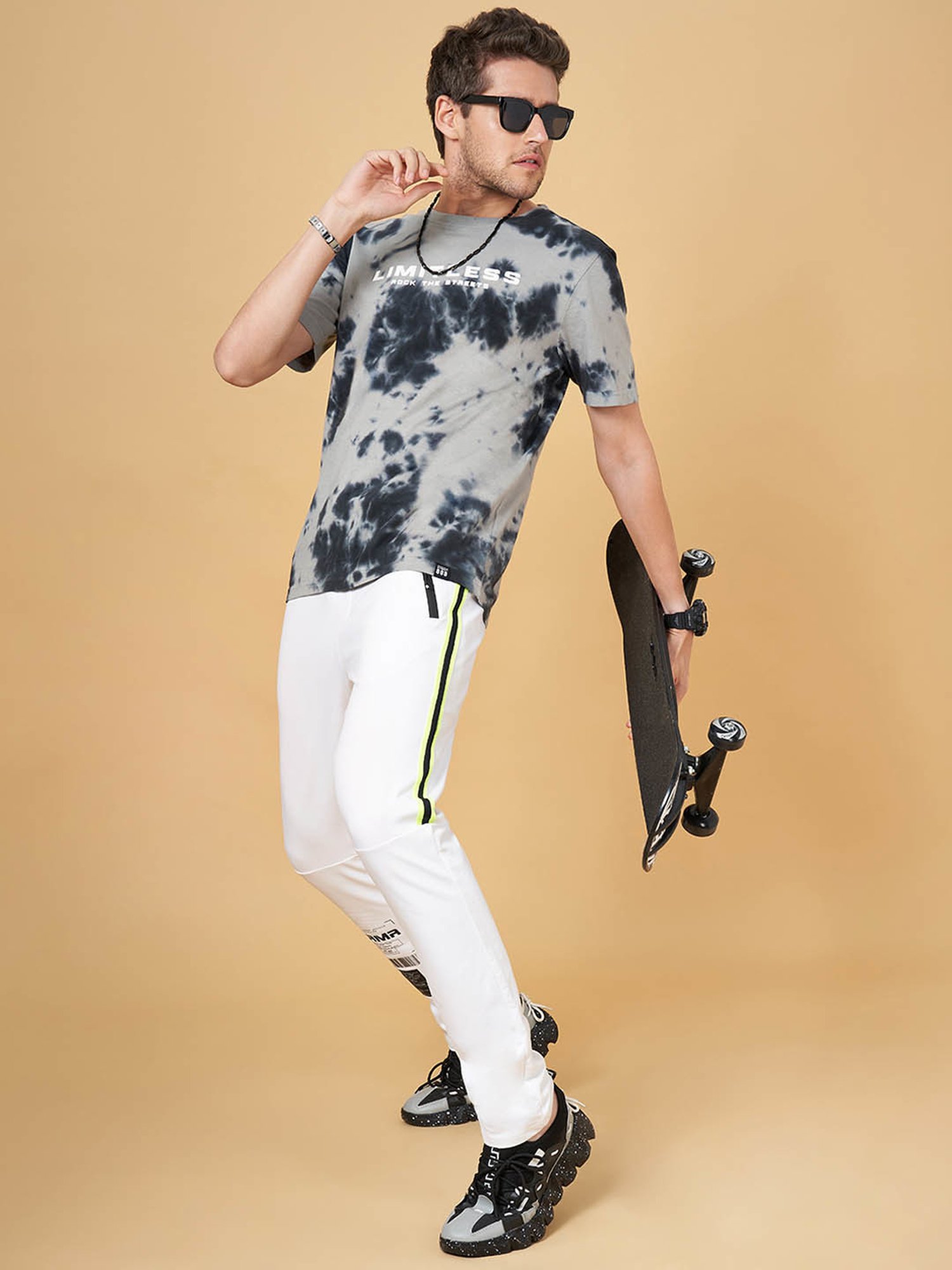 Street 808 by Pantaloons Multicolored Cotton Regular Fit Printed T-Shirt