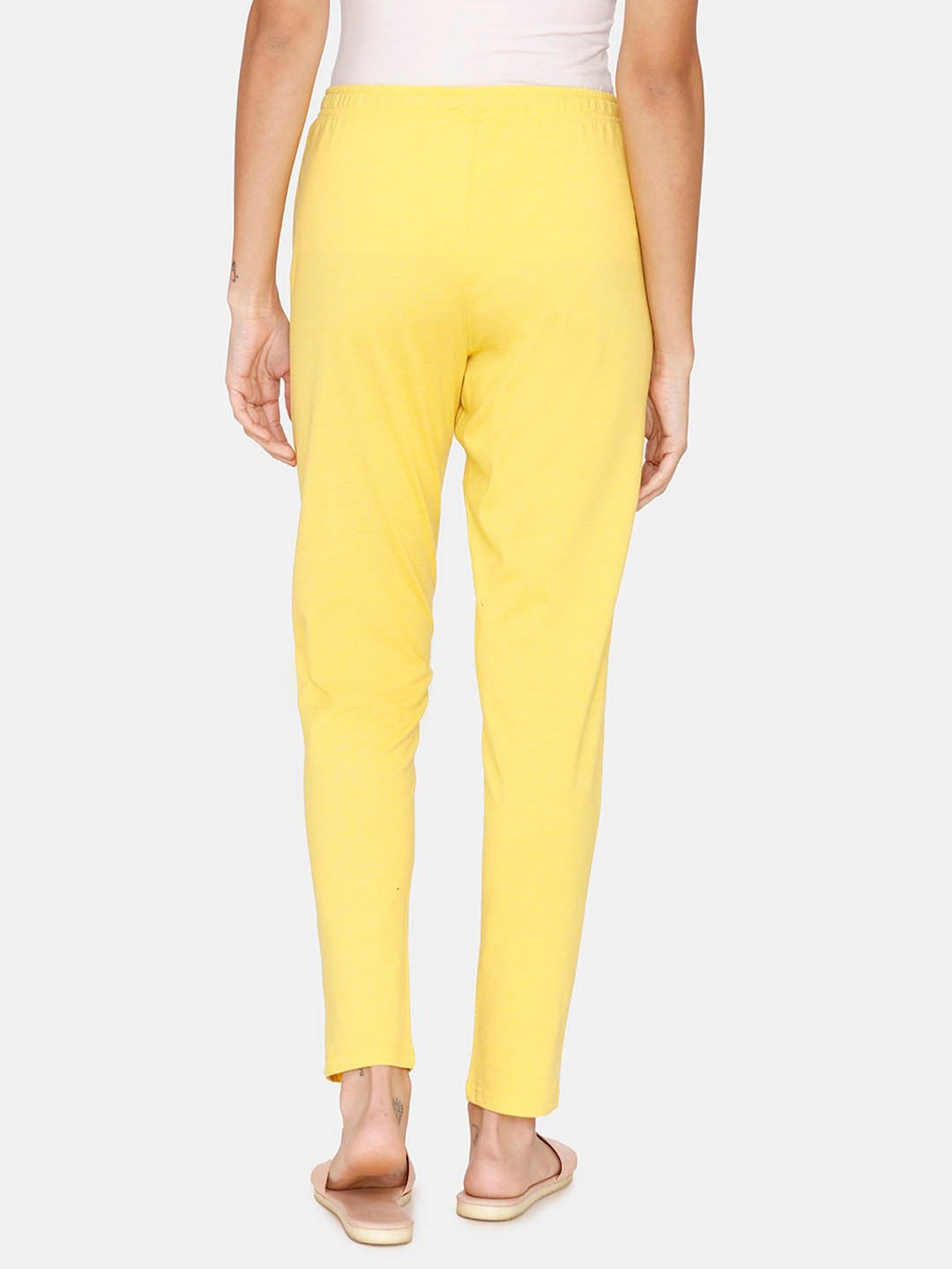 Rosaline by Zivame Mustard Graphic Print Pyjamas