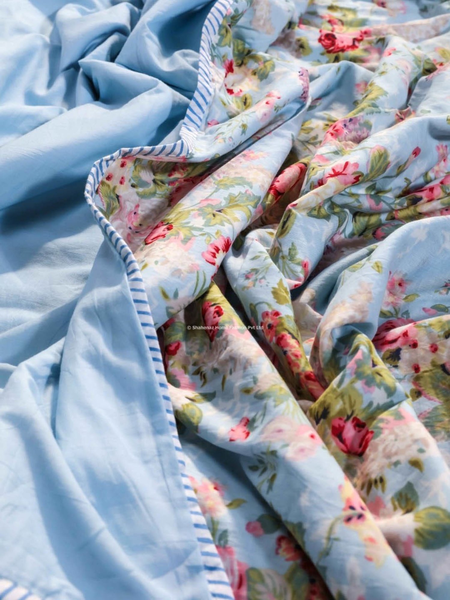 Shahenaz Brindavan Floral Blue Cotton Single Reversible Dohar