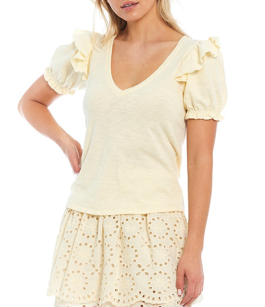 Shabby Chic Garner V-Neck Coordinating Ruffle Short Sleeve Knit Top