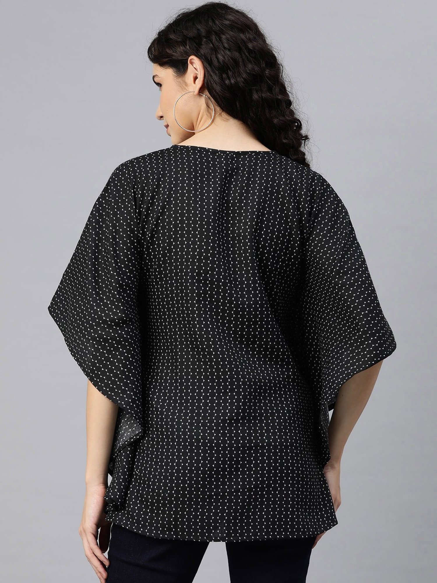 Cottinfab Black & White Printed Kaftan Top