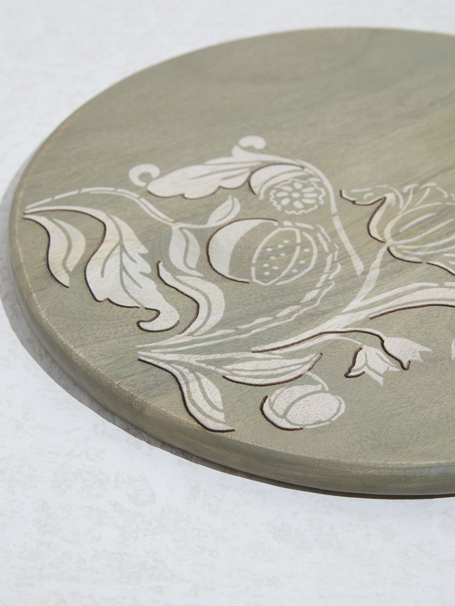 Crayton Beige & Brown Bamboo Chopping Board - Set of 1