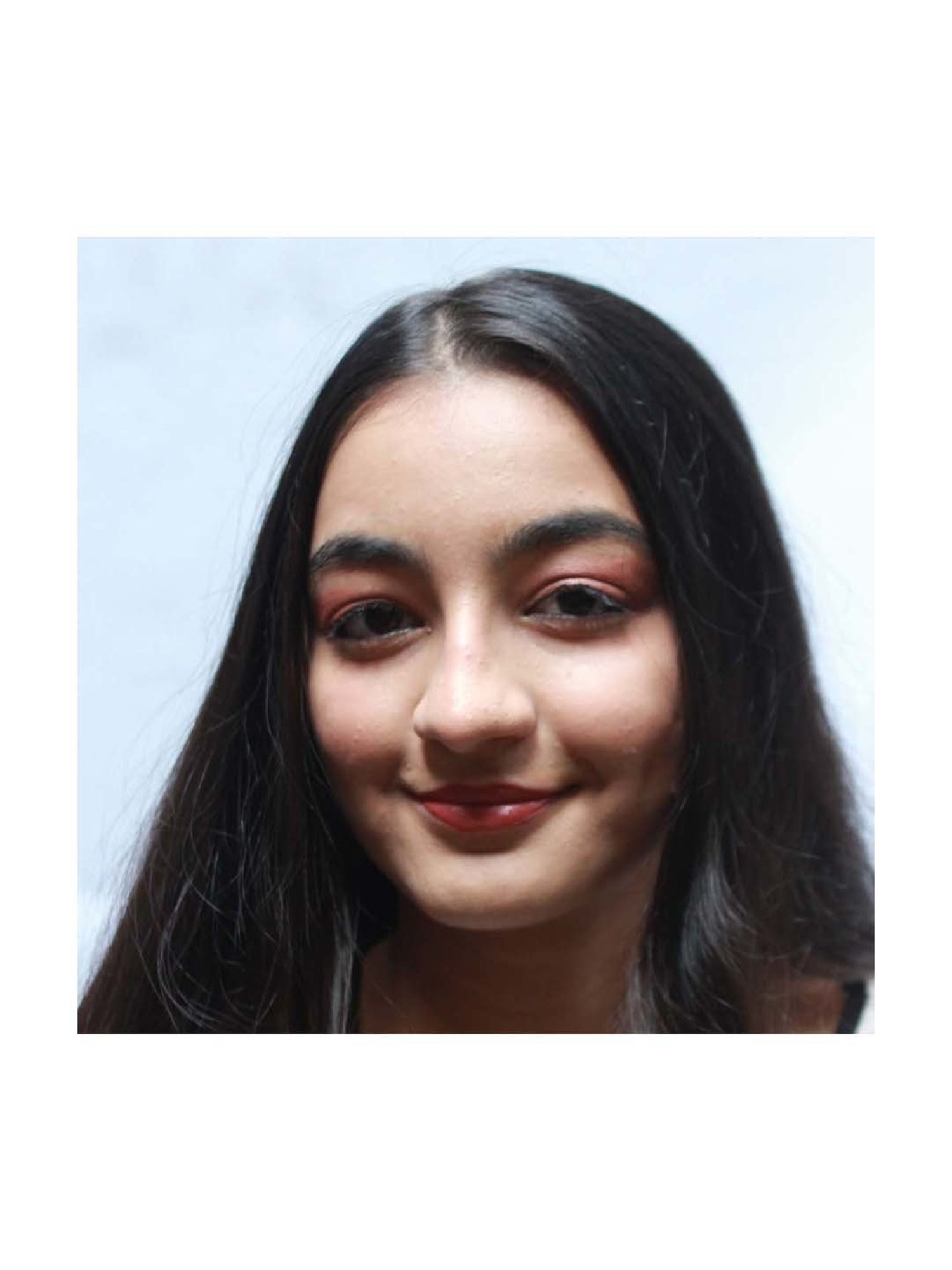 Disguise Cosmetics Satin Smooth Eyeshadow Squares Metallic Pink Lychee 207 - 4.5 Gm