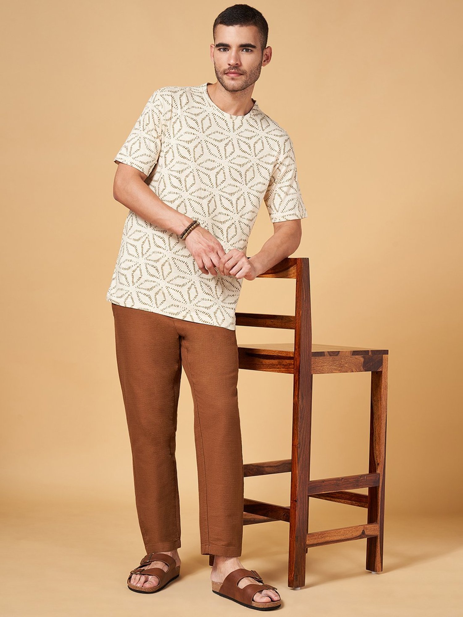 7 Alt by Pantaloons Off White Cotton Relaxed Fit Printed T-Shirt