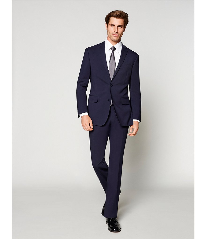 Gold Label Roundtree & Yorke Non-Iron Fitted Point-Collar Solid Dress Shirt