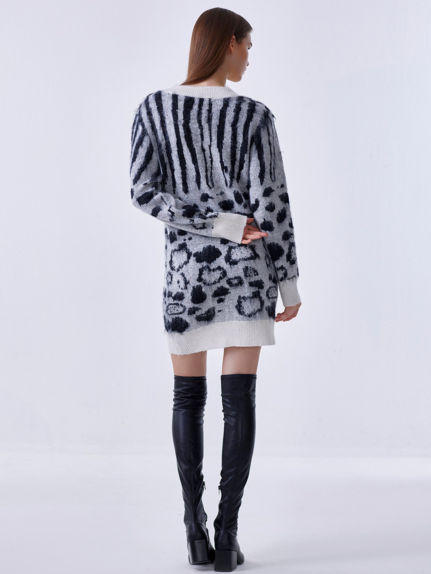 Cover Story Black & White Printed Cardigan