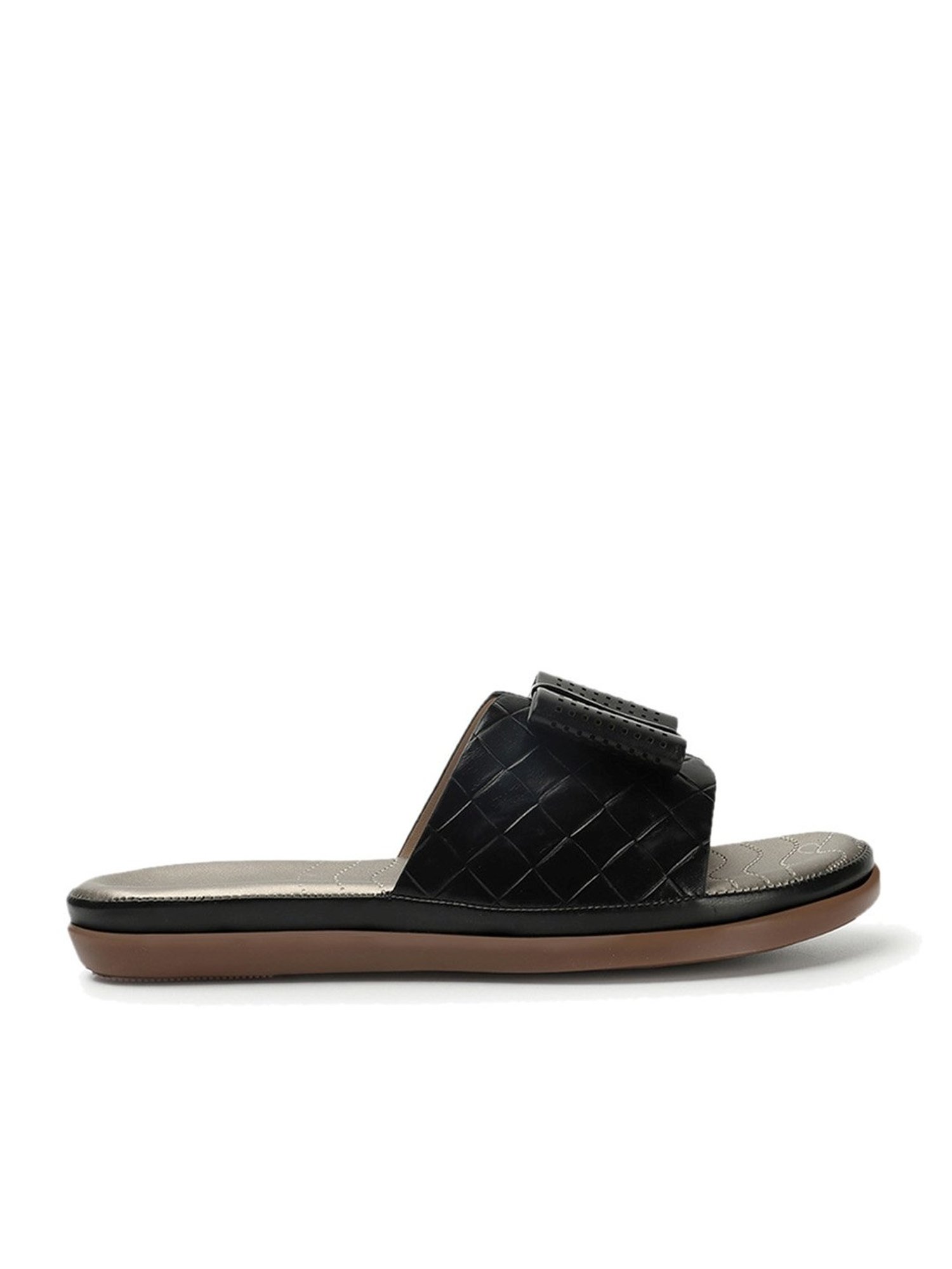 Iconics Women's Black Casual Sandals