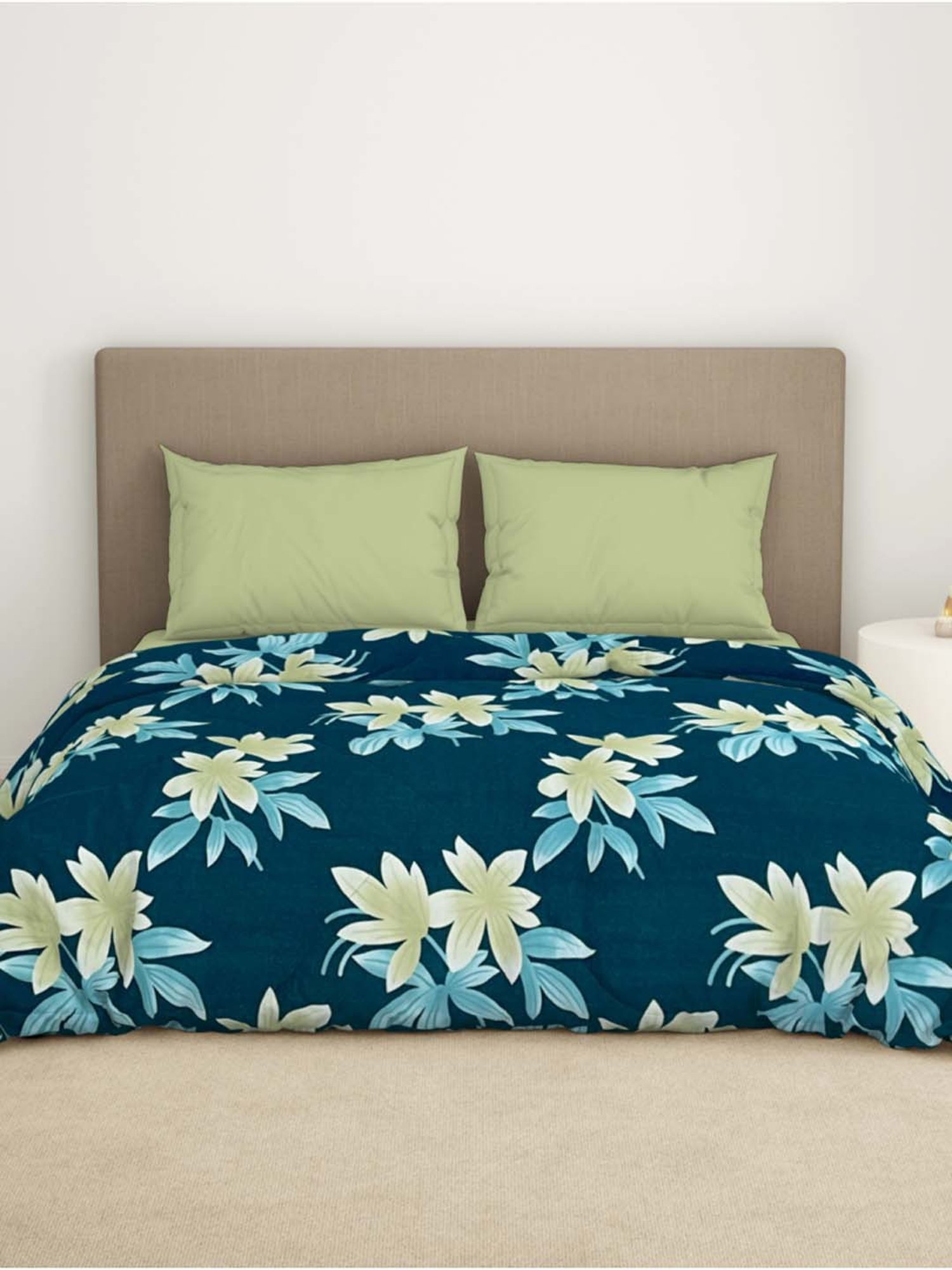 Welspun Bliss Dark Blue Microfibre 120 GSM Shell Double Bed Quilt