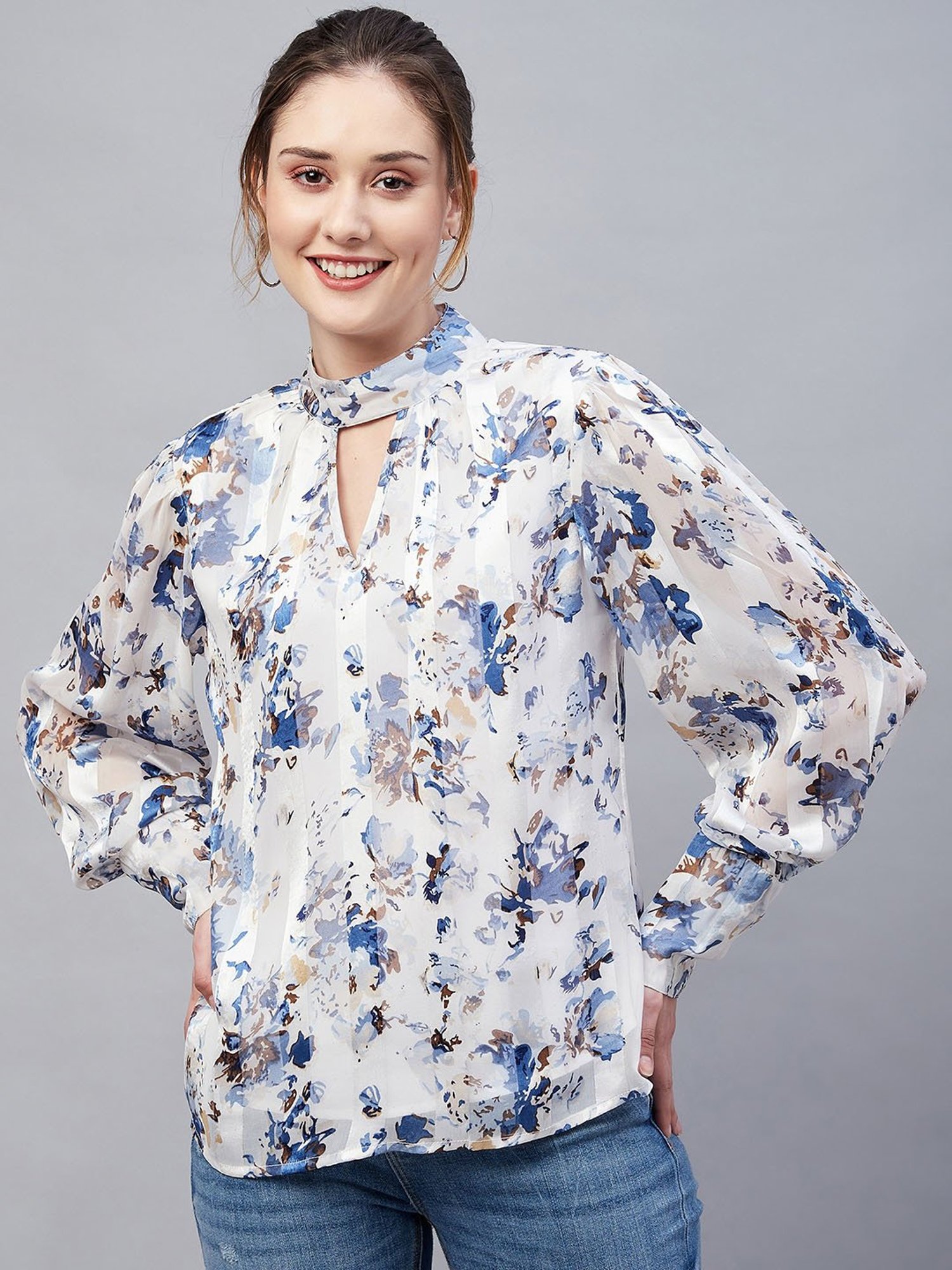 Carlton London White Floral Top