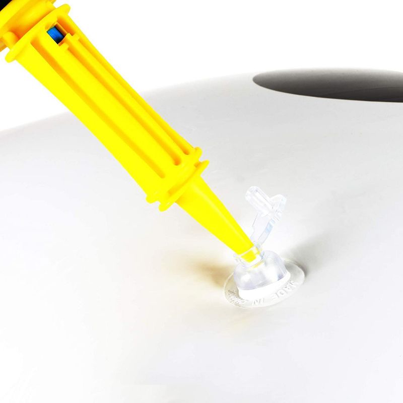 Okuna Outpost 2 Pack Giant Inflatable Dice with Air Pump, Outdoor Play Toys, 20 Inches