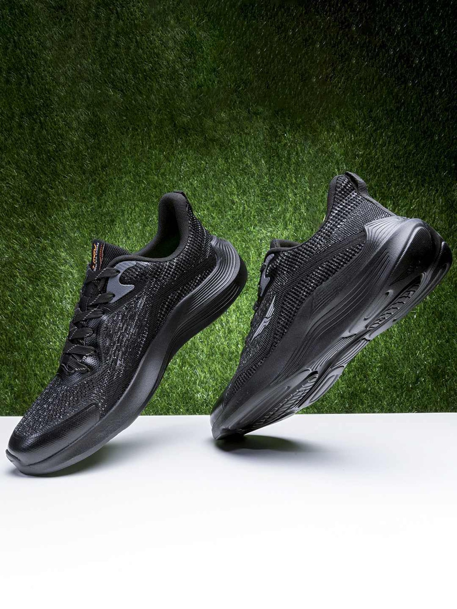 Columbus Men's Navy Walking Shoes