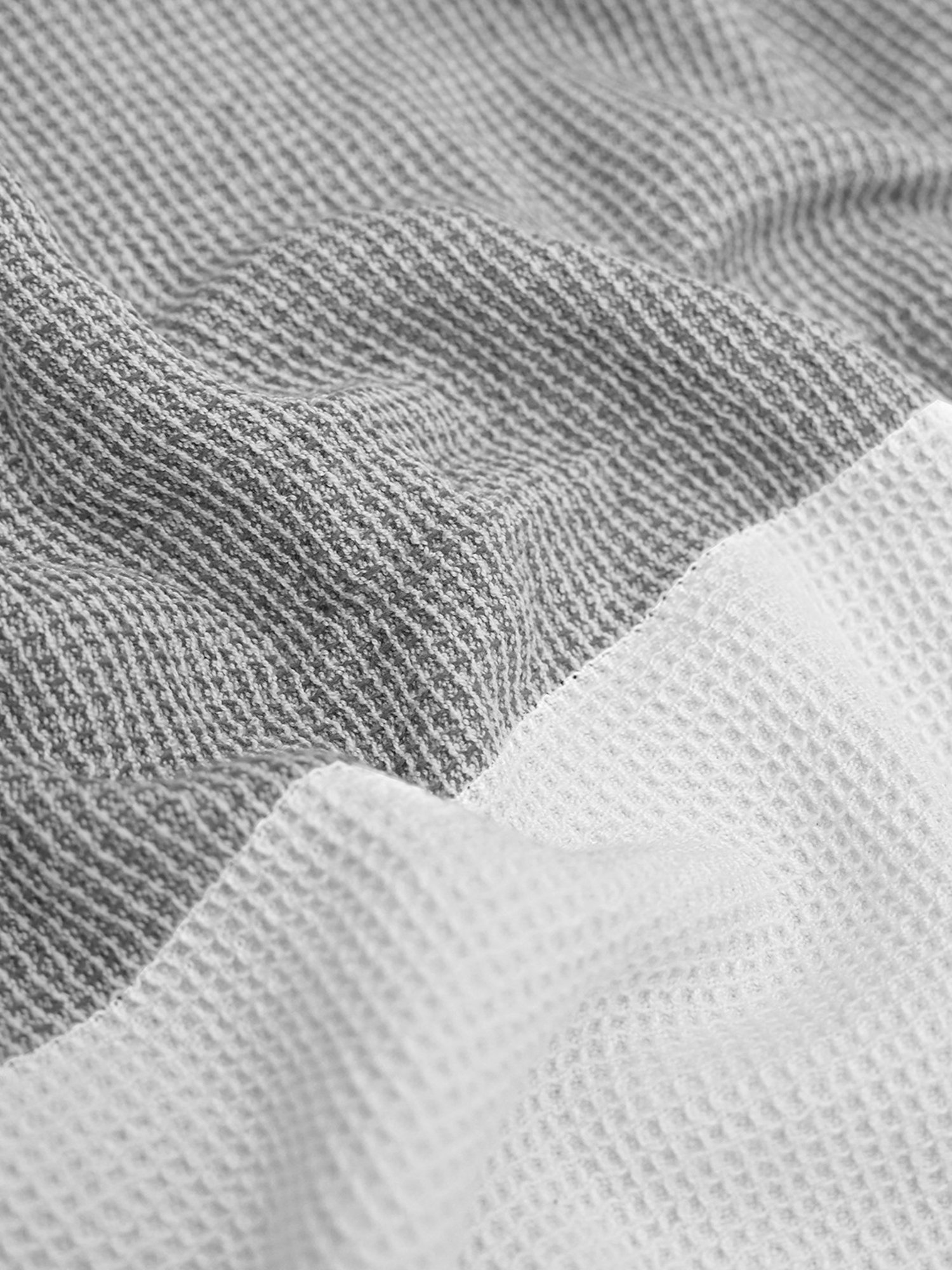 Doctor Towels Bamboo Waffle Solid Charcoal Bamboo Bath Towel