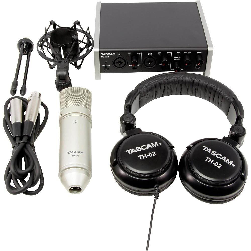 Numark Party Mix MKII w/ 1/8" to Dual RCA Cable Bundle