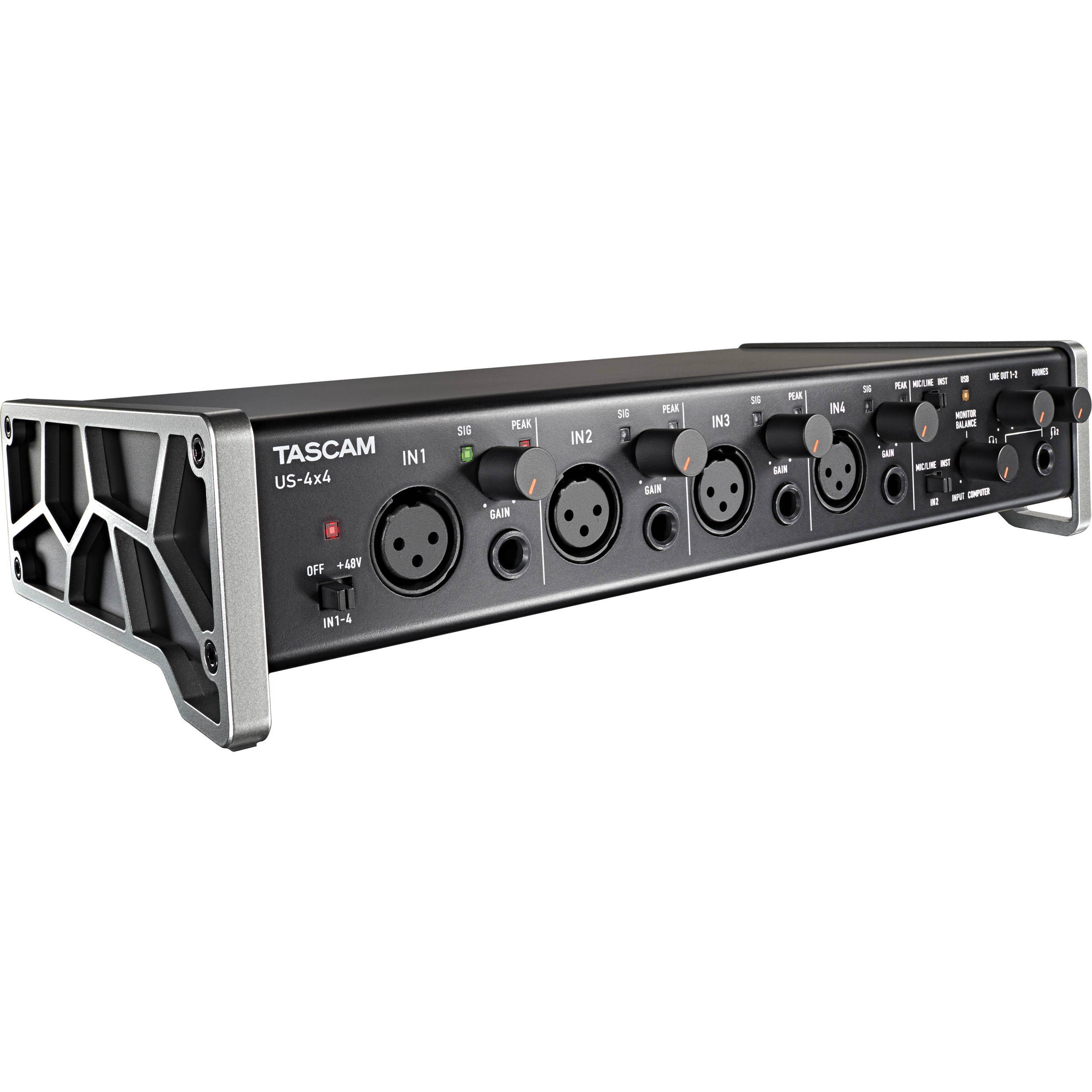 TASCAM US-4x4 USB Audio Interface. W/ 2 XLR Cables and 2 MIC Stand