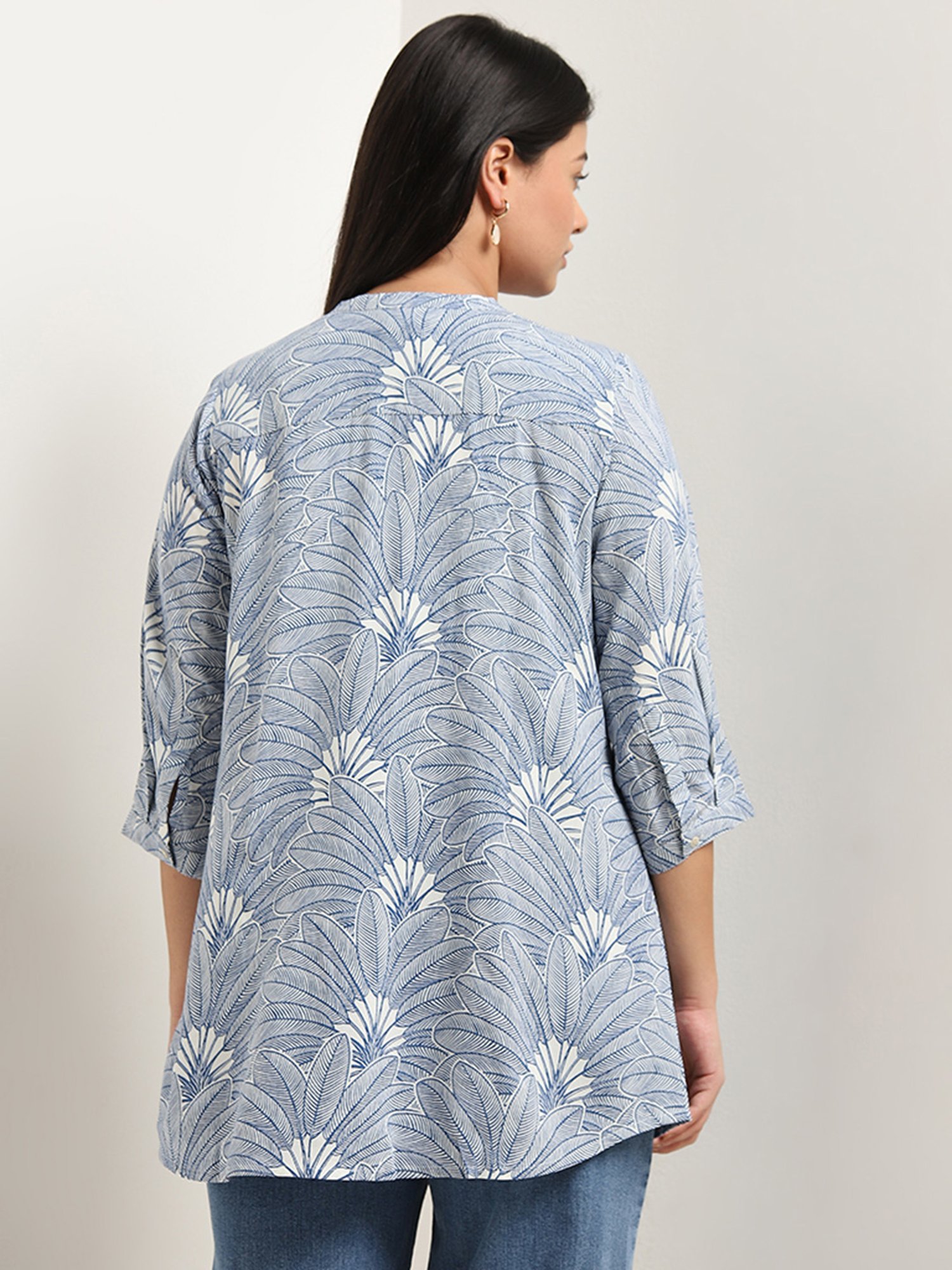 Diza by Westside Indigo Leaf Design Straight Kurti