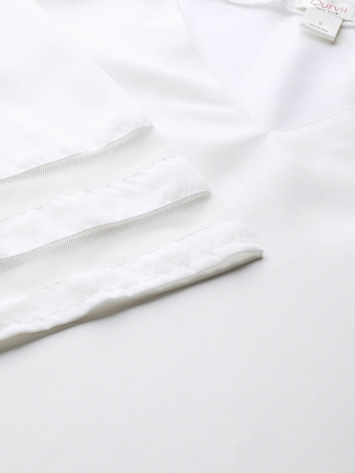 Qurvii White Regular Fit Top