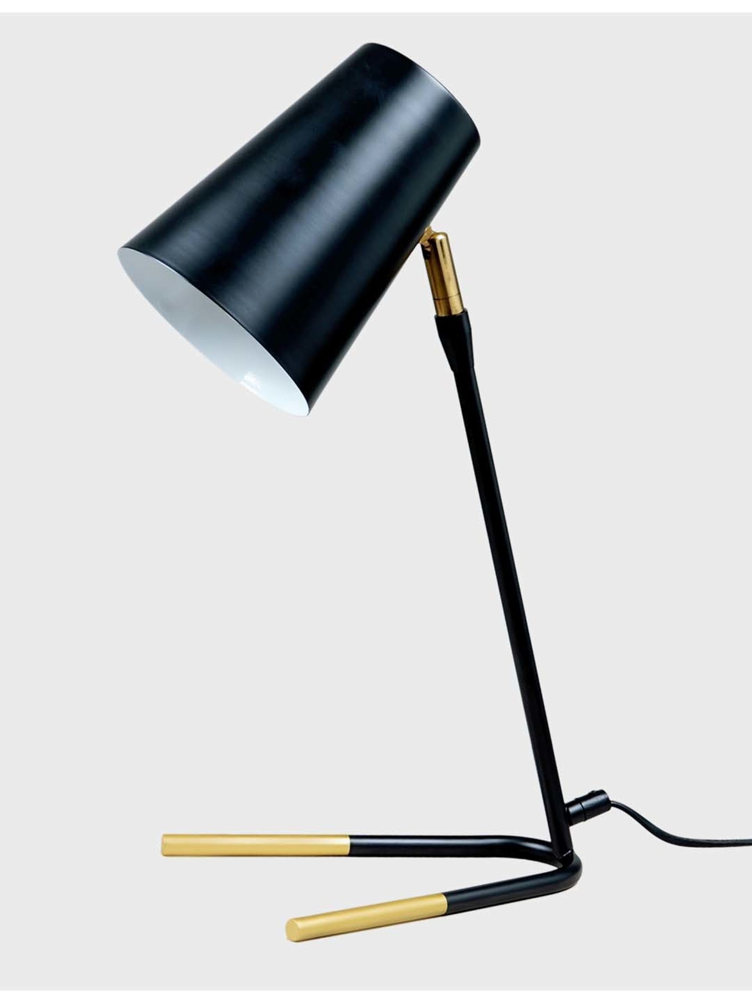 Kapoor E Illuminations 'Bow' Black & Golden Metal Desk Light - Set of 1