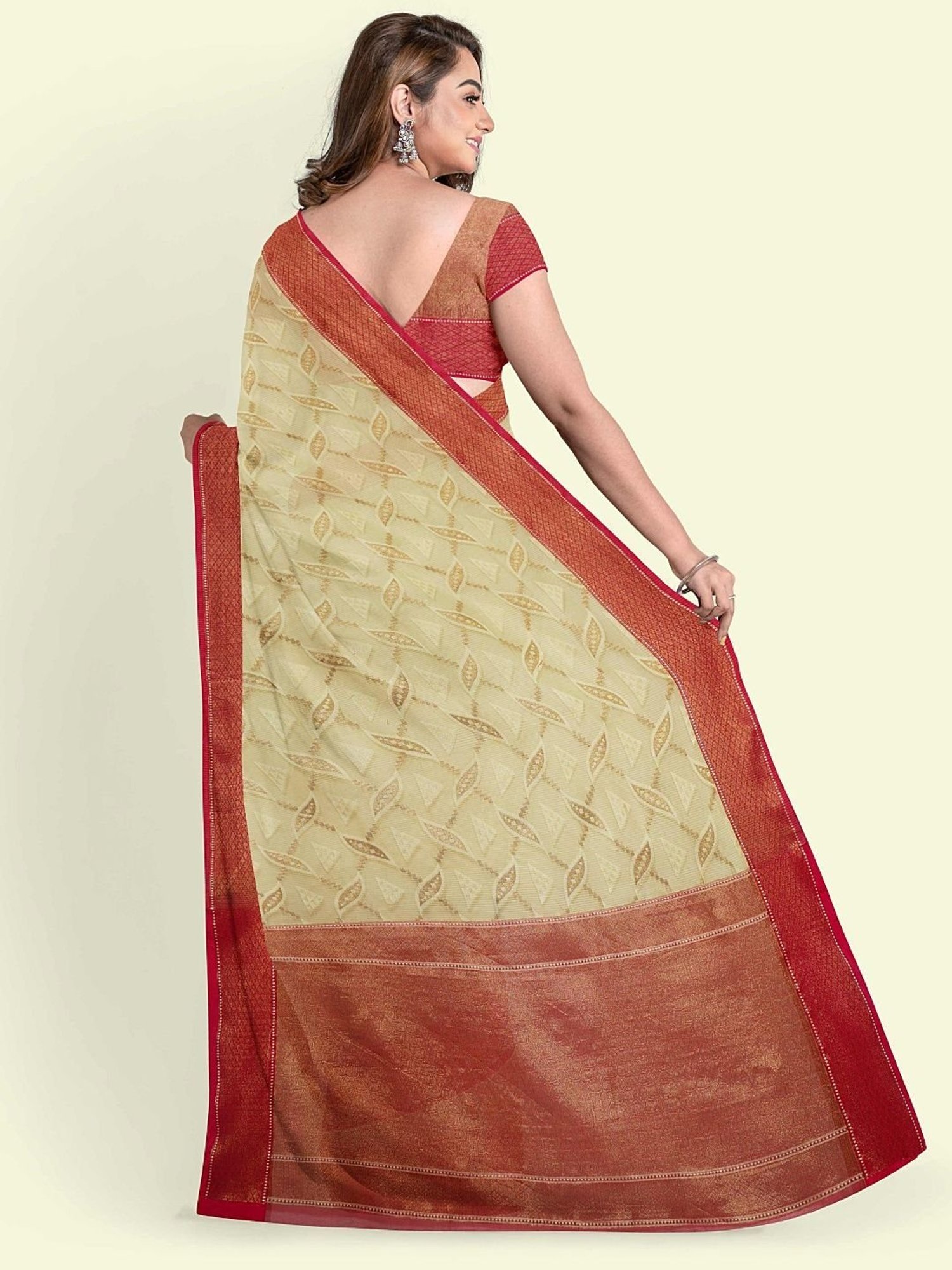 Banarasi Silk Works Green Cotton Woven Saree With Unstitched Blouse