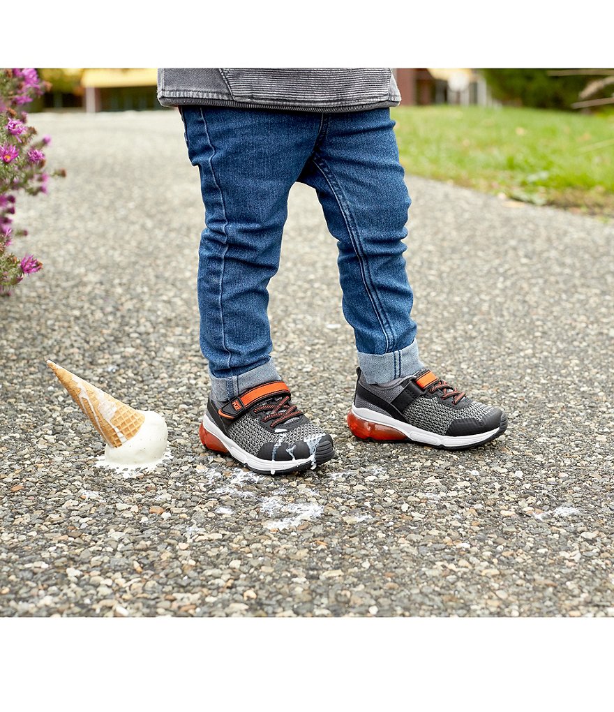 Stride Rite Boys' Radiant Bounce Made2Platy Lighted Washable Sneakers (Toddler)