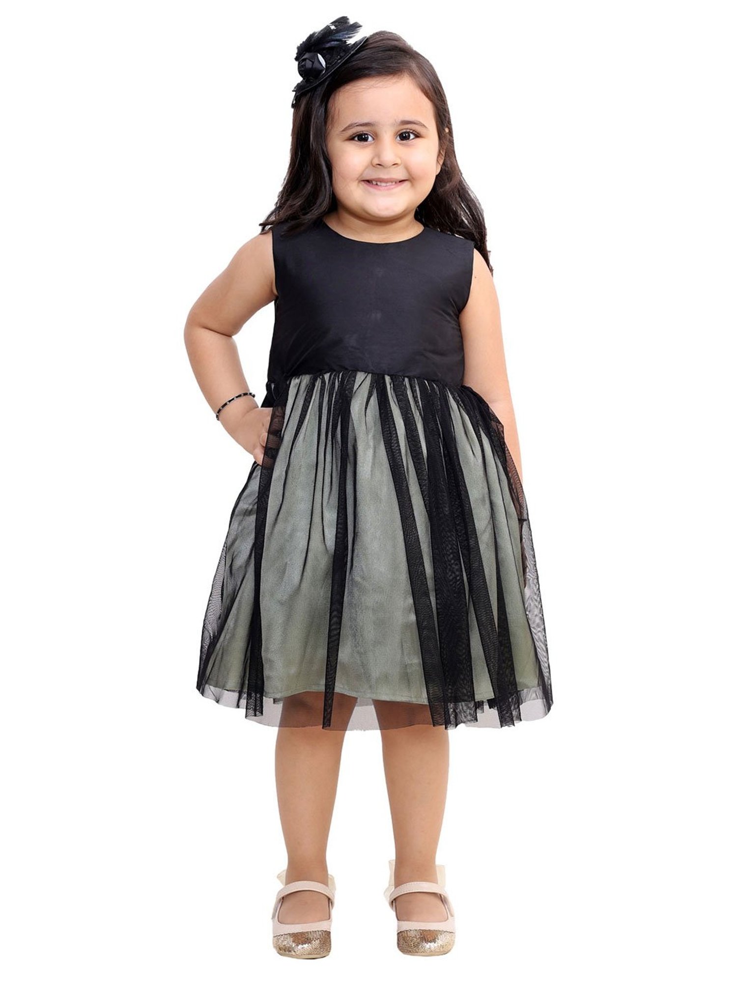 KidsDew Kids Black & Green Solid Dress