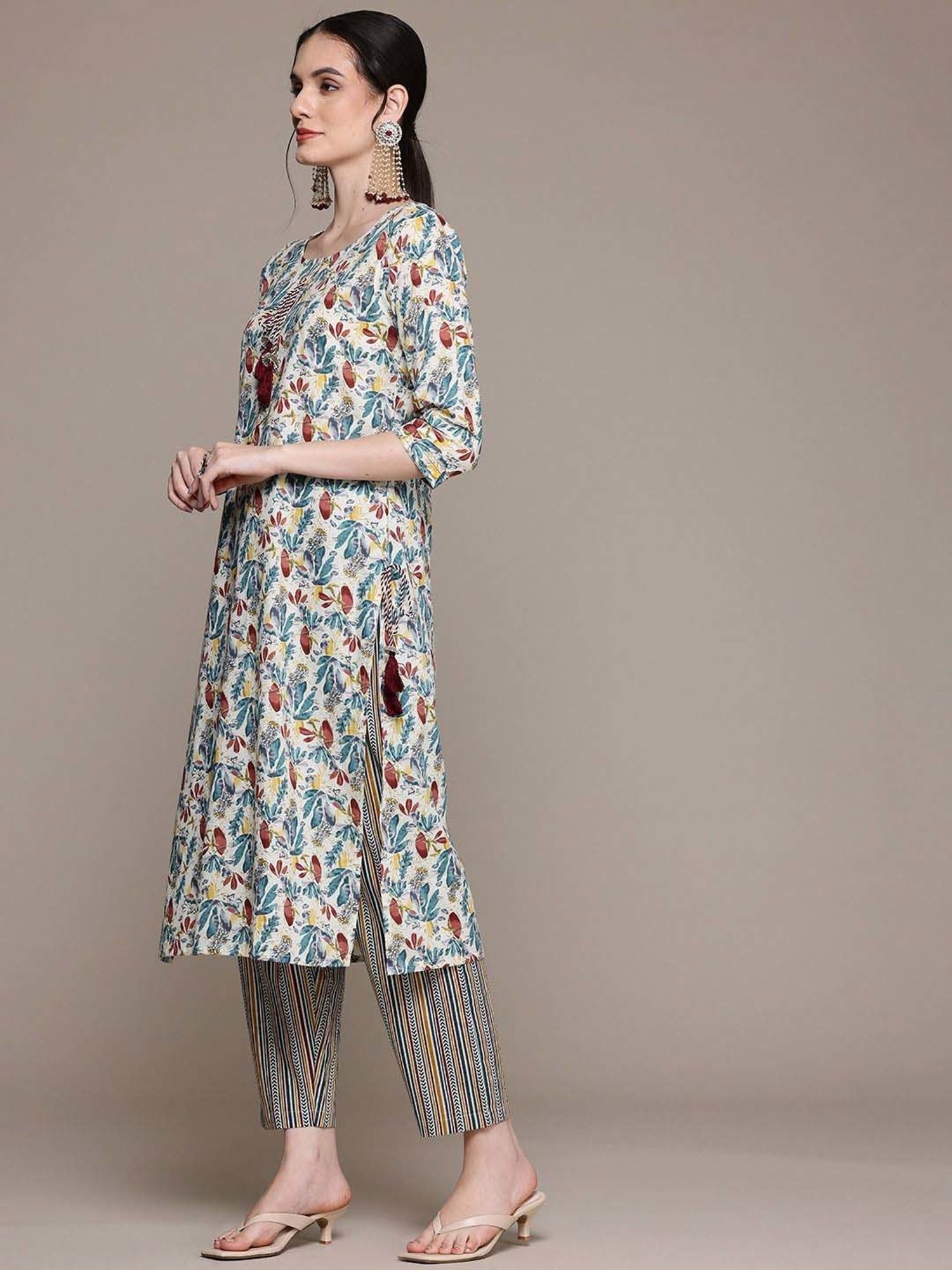 READIPRINT FASHIONS Blue Cotton Printed Kurta Pant Set With Dupatta