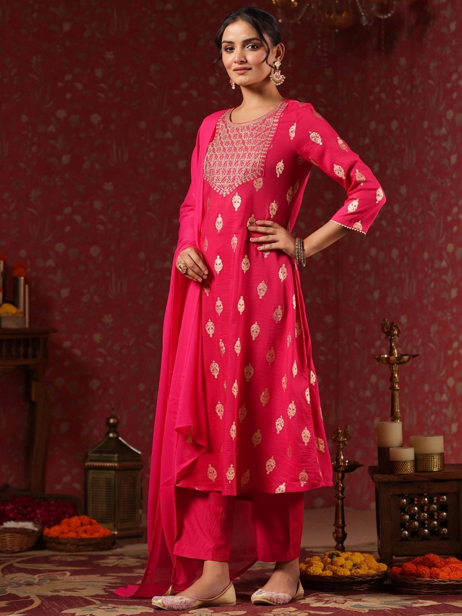 Ishin Pink Embroidered Kurta Pant Set With Dupatta