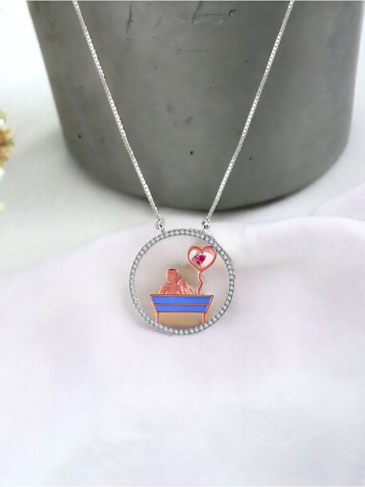 Rihi by P.C. Chandra Jewellers 92.5 Sterling Silver Round Couple Sitting Pendant for Women & Girls