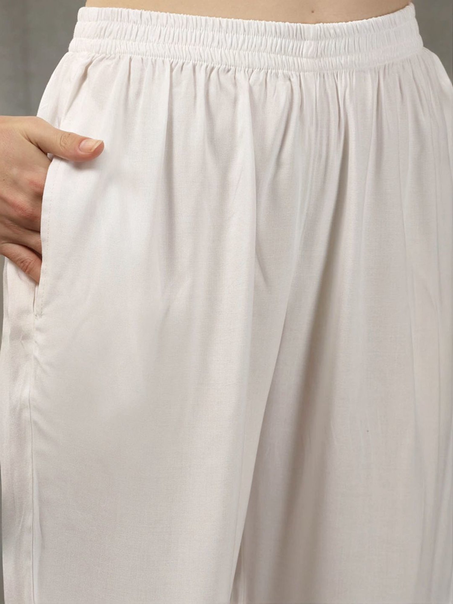 Stylum Blue & White Bandhani Print Kurta & Pant Set With Dupatta