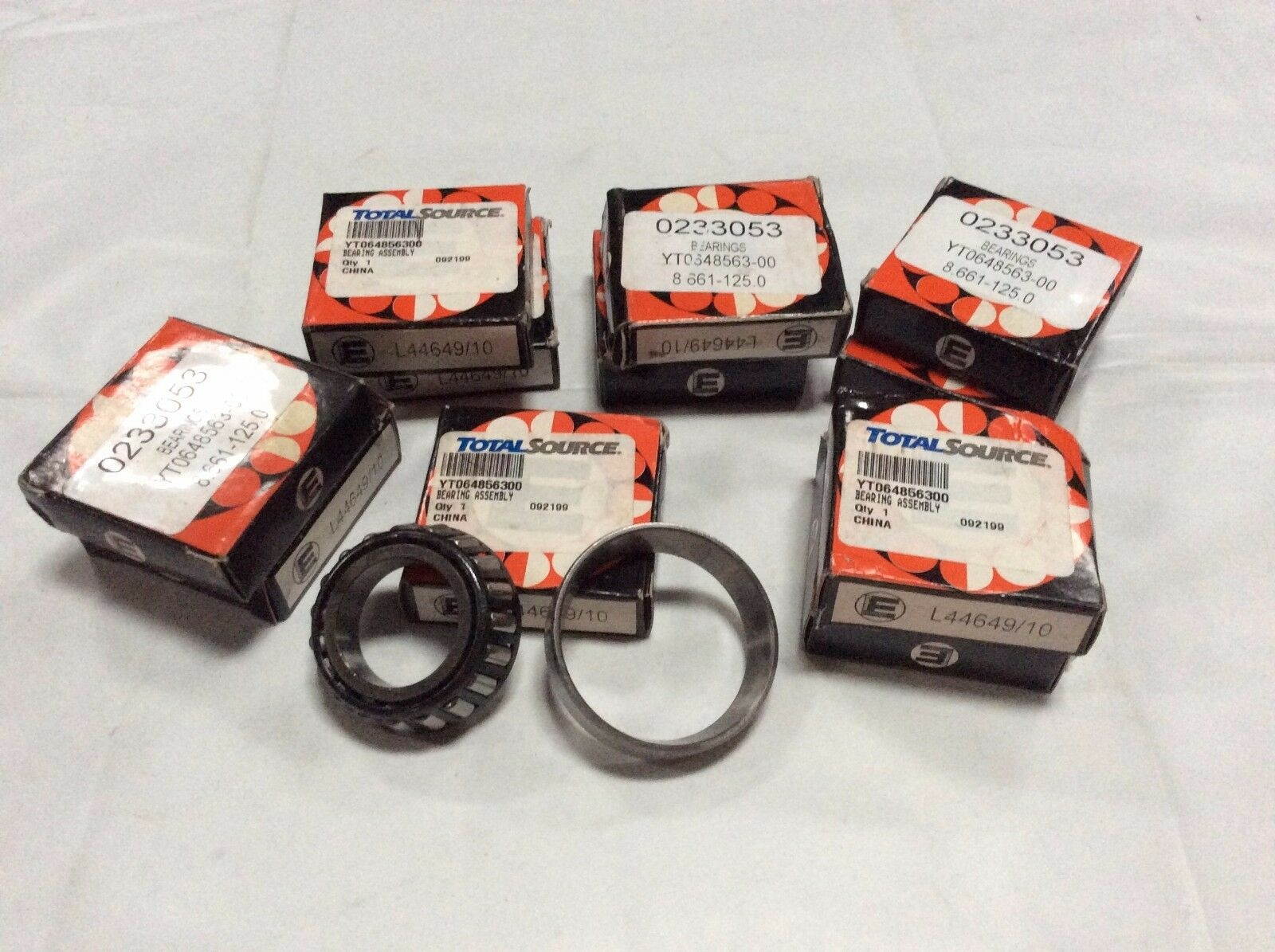 YT0648563-00 Yale Bearing Taper Roller Cup and Cone Set of 12 SK-0615028012J